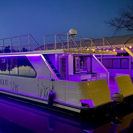 فندق Lieblingsplatz Parey - Schwimmendes Hausboot المظهر الخارجي الصورة